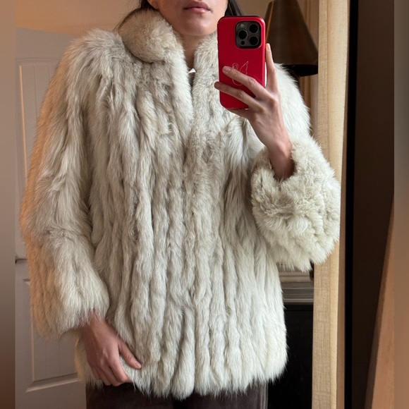 100% Fox Fur Coat - Picture 2 of 10